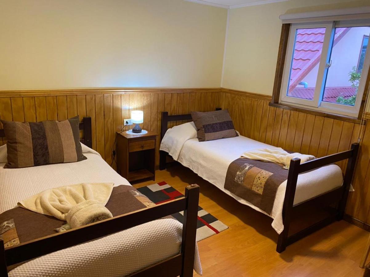 Hostal America En ปวยร์โตนาตาเลส ภายนอก รูปภาพ