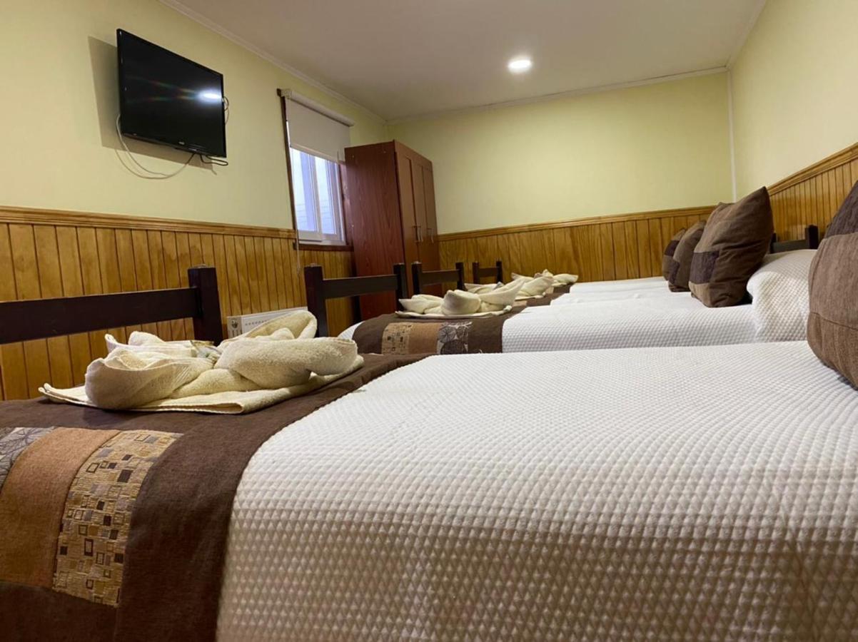 Hostal America En ปวยร์โตนาตาเลส ภายนอก รูปภาพ