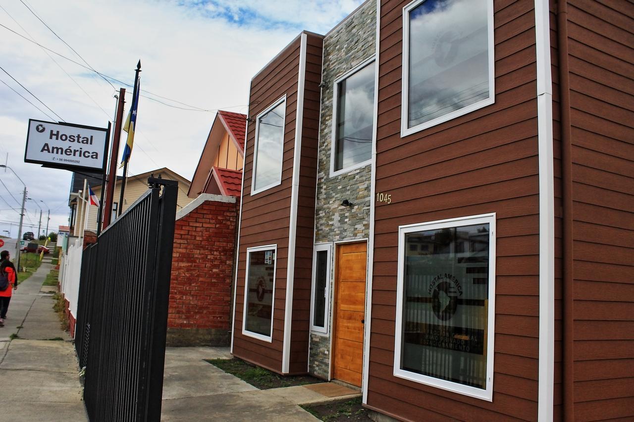 Hostal America En ปวยร์โตนาตาเลส ภายนอก รูปภาพ